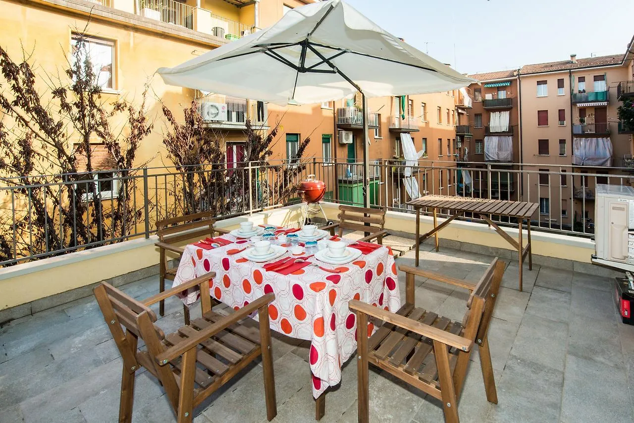 Bed and Breakfast Ramo Rosso Di Paolo Natalini Bologna 2*,
